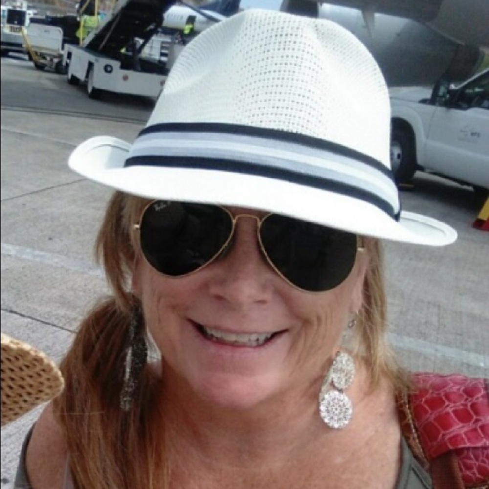 Meet your Posher, Jo lynn